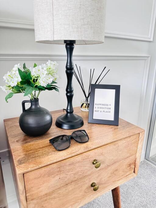 Central Derby Urban 2 Bedroom Flat - An Oasis Of Elegance! Free Parking And Wifi Suitable For Families And Professionals Exteriér fotografie